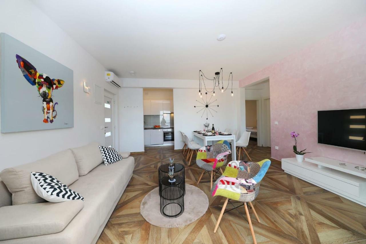Redstone Luxury Apartments Света Неделя Екстериор снимка